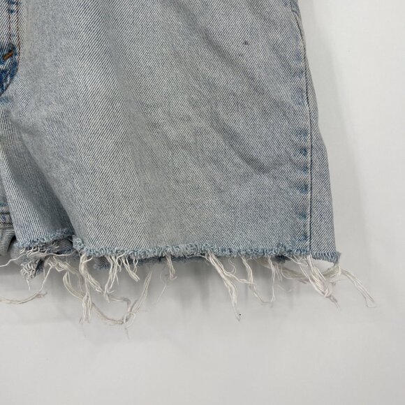 Levi's 550 Relaxed Fit Light Wash Distressed Raw Edge Denim Jean Cutoff Shorts - Picture 2 of 14